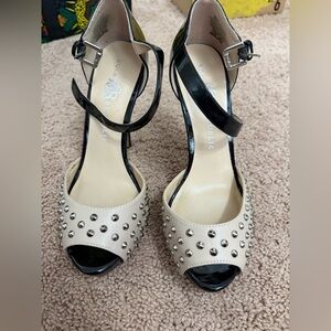Rock & Republic Black and Cream Studded Heels